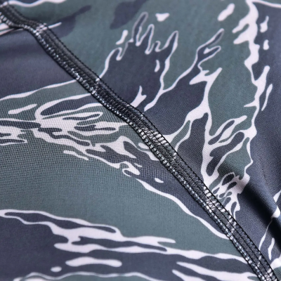 Чоловічий рашгард SPECPROM Black Tiger Stripes Camo в Україні